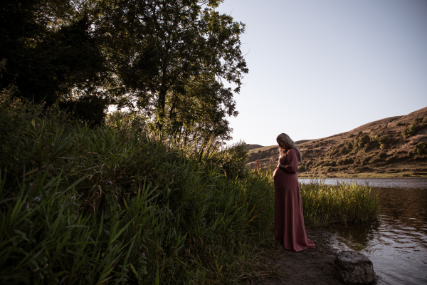 Maternity shoot by morning star photography