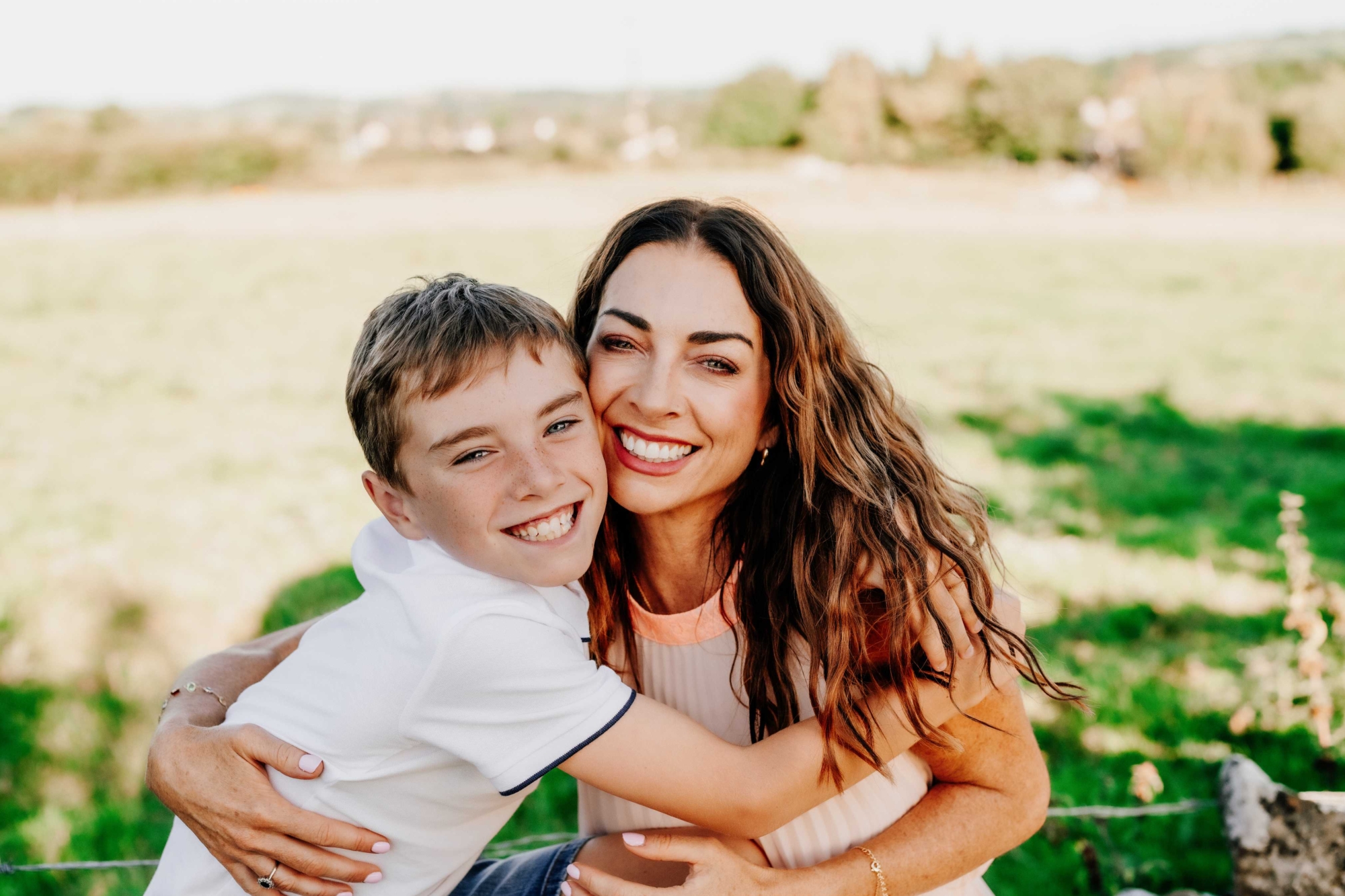 King John’s Castle family photoshoot, Thomond Bridge family photography, River Shannon family photos Limerick, Limerick Milk Market photoshoot, Georgian Quarter Limerick photography, People’s Park Limerick family photos, University of Limerick family photography, Clare Glens family photoshoot, Ballyhoura family photography, Lough Gur family photos, Curraghgour riverside family photography, Urban family photography Limerick, Lifestyle family photoshoot Limerick, City centre family photography Limerick