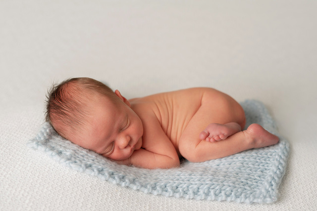 newborn photography Limerick, studio newborn photography Limerick, home newborn photography Limerick, newborn photos Limerick, professional newborn photographer Limerick, studio vs home newborn photography, in-home newborn photoshoot, should I choose studio or home newborn photography, newborn photography at home Limerick,